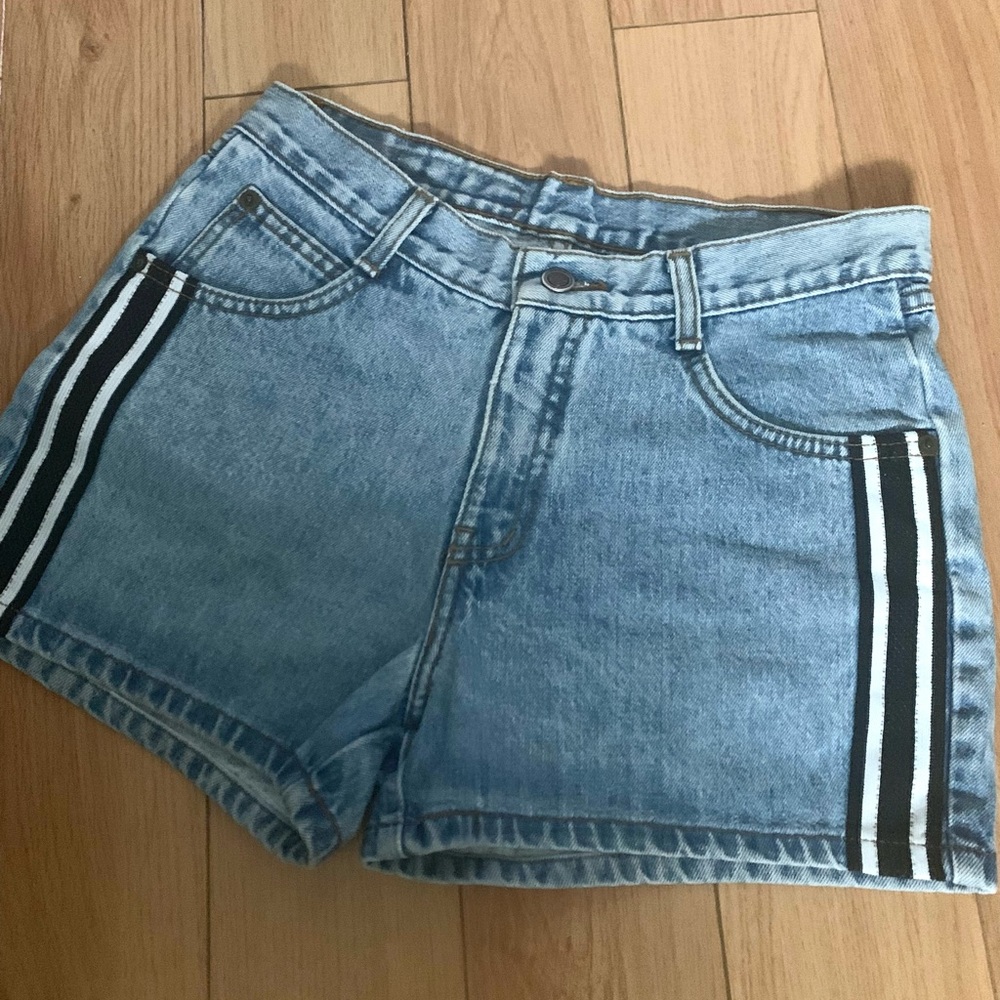 Cute Retro Denim Short, 28”